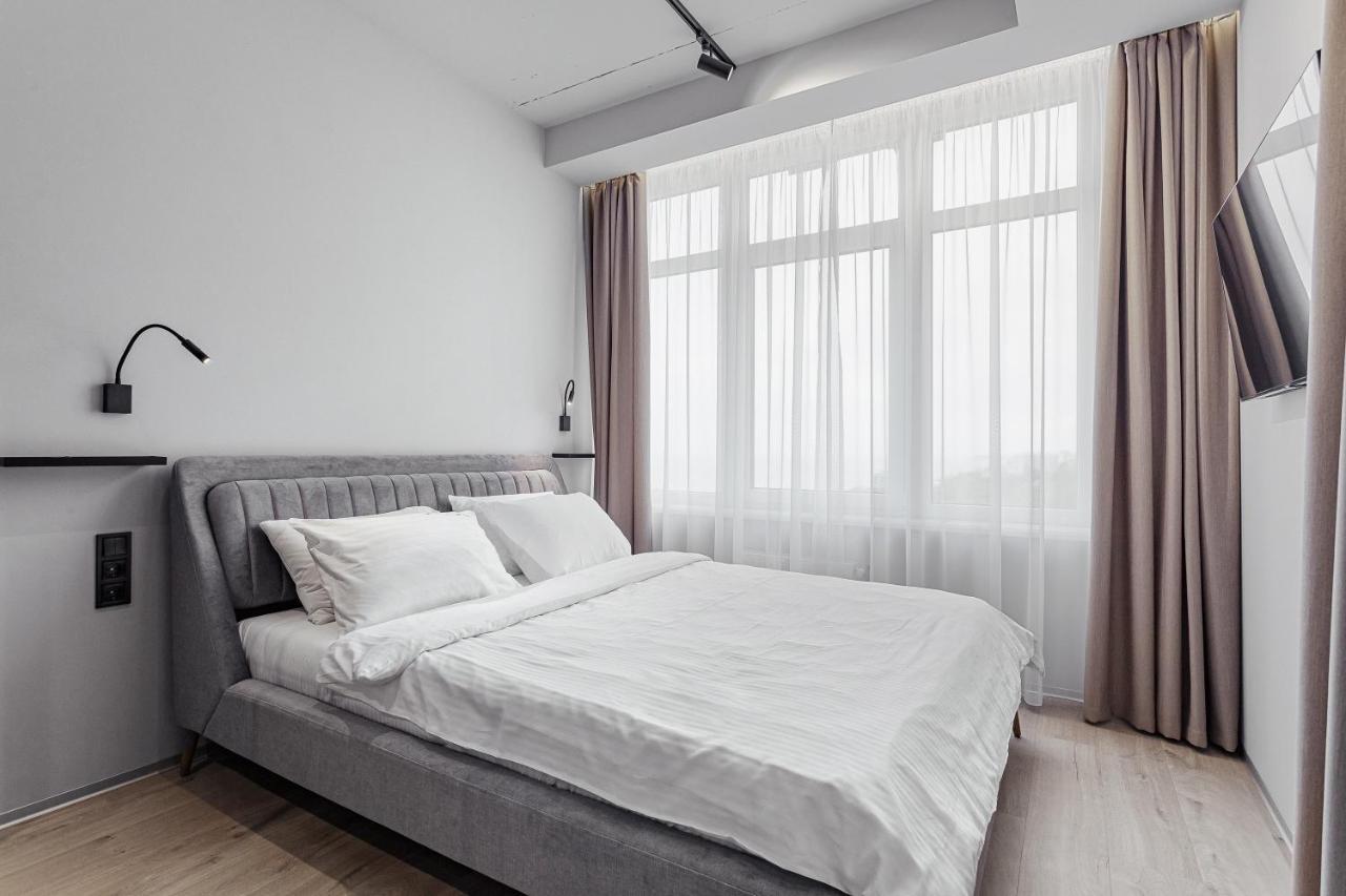 Sea & Sky Apartments Odessa Exterior foto